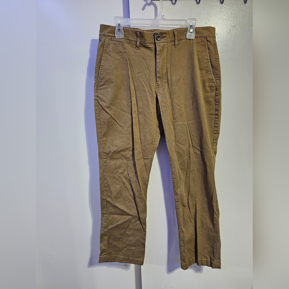 Goodfellow & Co Men's Dark Khaki Hennepin Chino Straight Fit Pants (34Wx30L)